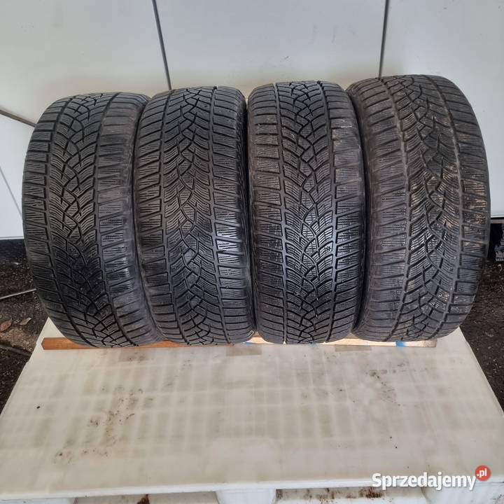 Opony zimowe GoodYear 2254518 łódzkie Kutno