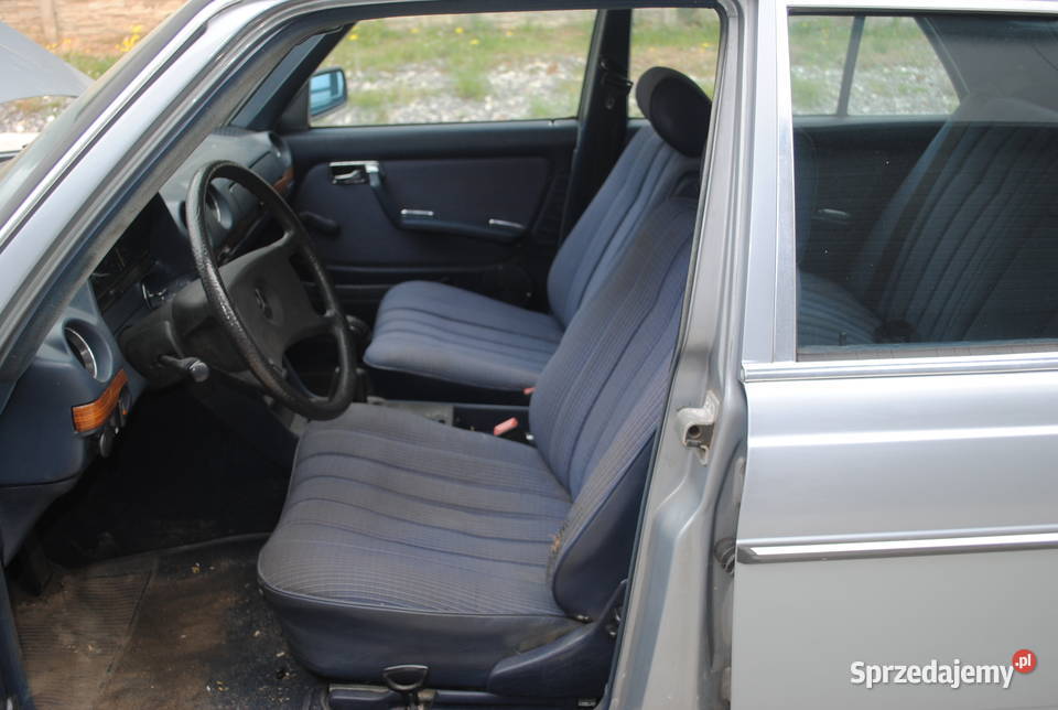 Mercedes W 123 23 Sedan Benzyna Klasyk Zabytek 136KM Orońsko