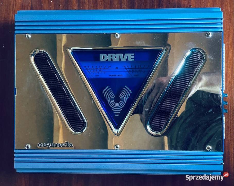 Wzmacniacz Crunch Drive V4200 4 kanały 800W Wzmacniacze Skarżysko-Kamienna