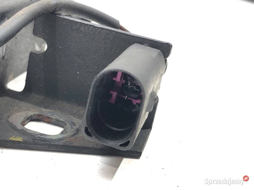 ZAMEK MASKI PRZÓD SKODA SUPERB I SedanLimuzyna