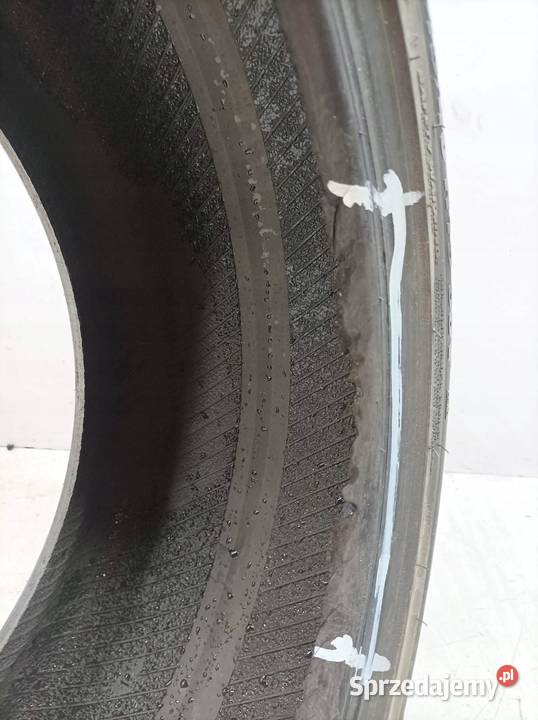 OPONA ZIMOWA KUMHO WINTERCRAFT WP71 24540R19