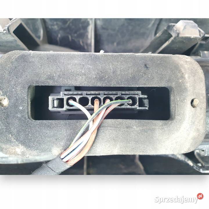 LAMPA PRAWA Mercedes Vito W639 20032010 prawy Chełm