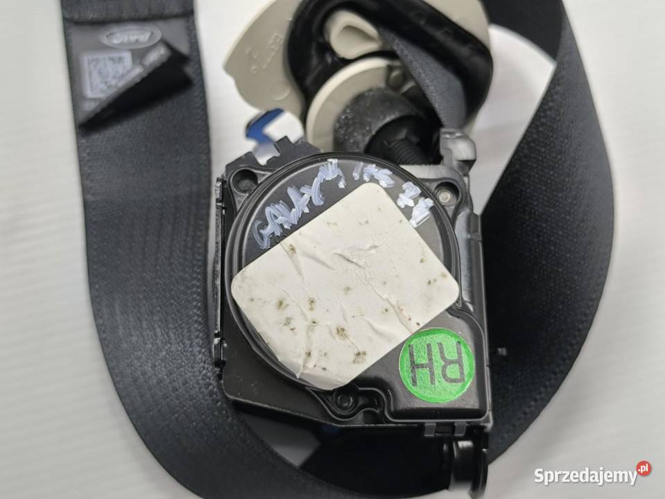 PAS BEZPIECZEŃSTWA PRAWY TYŁ III RZĄD FORD