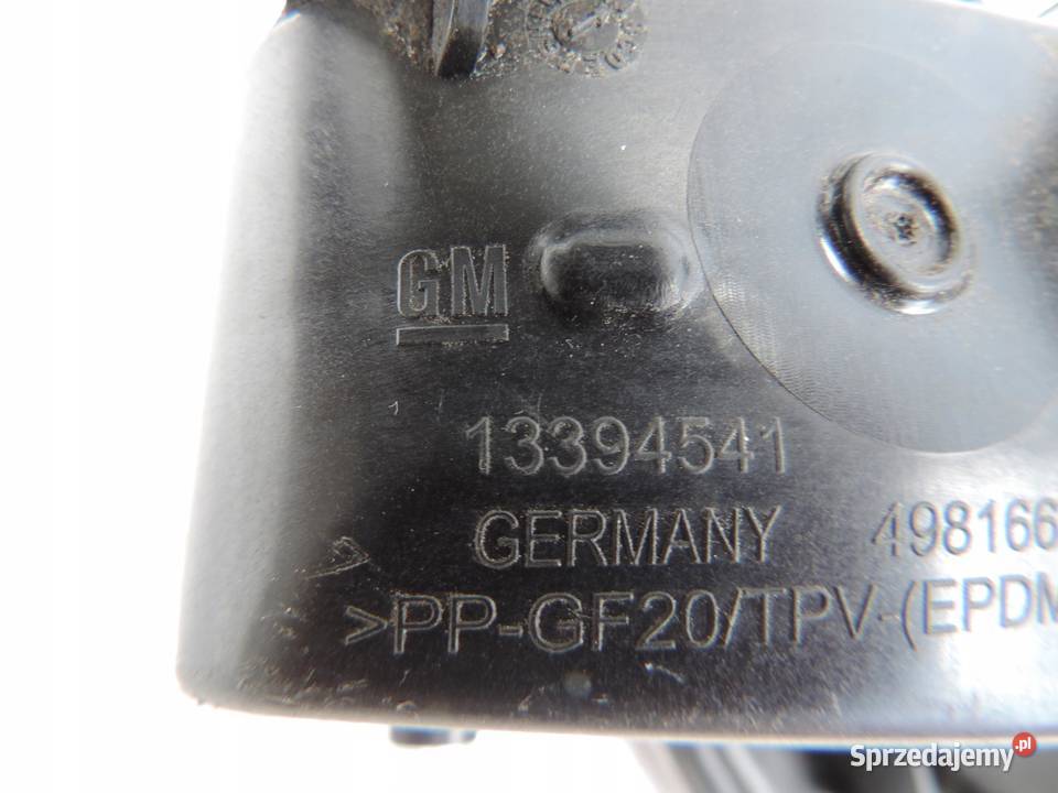 KLAPKA WLEWU PALIWA OPEL ZAFIRA C Z40R 13394541 osobowe Klapki wlewu paliwa sprzedam