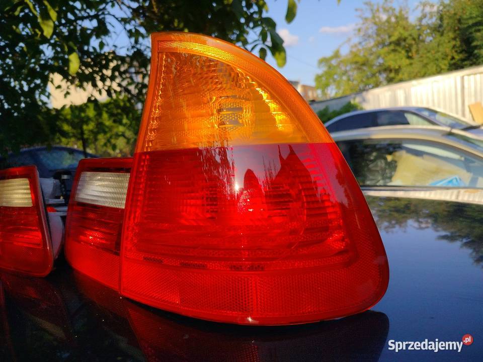 Bmw e46 kombi lampy tył komplet sprzedam