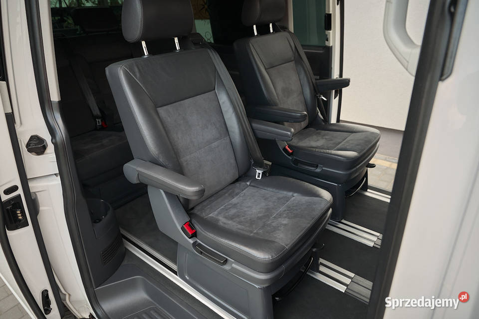 VW MULTIVAN T5 Edition 25 20 diesel automat 1968cm3 sprzedam