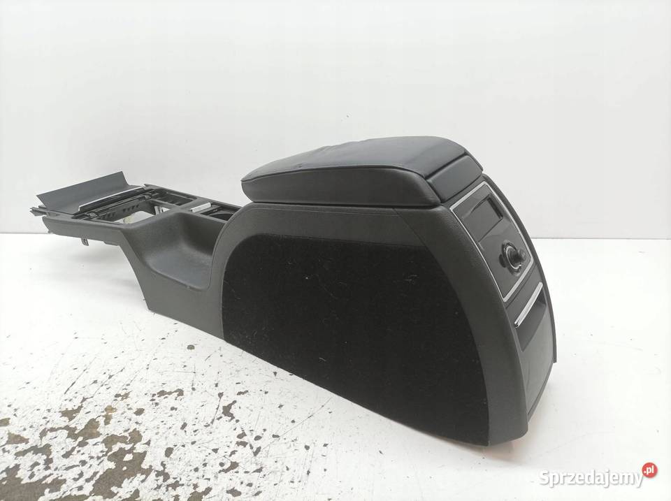 TUNEL ŚRODKOWY PODŁOKIETNIK SKÓRA 3T Skoda