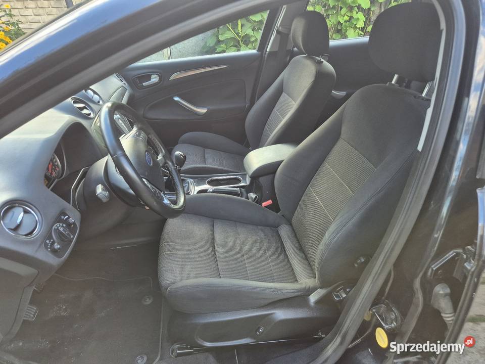 Ford Mondeo 20 benzyna 146 Super stan