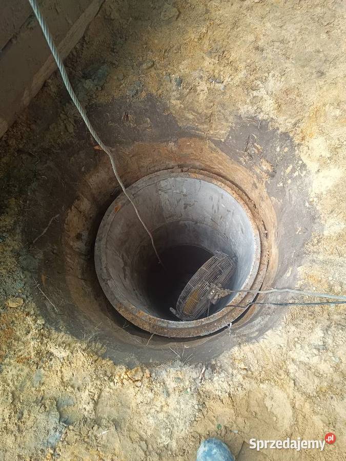 Kręgi i pokrywy betonowe 80x80 Kopanie Skrzydłowice