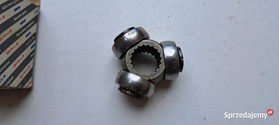 Krzyżak przegub półosi 7540062 FIAT Cinquecento Luzino