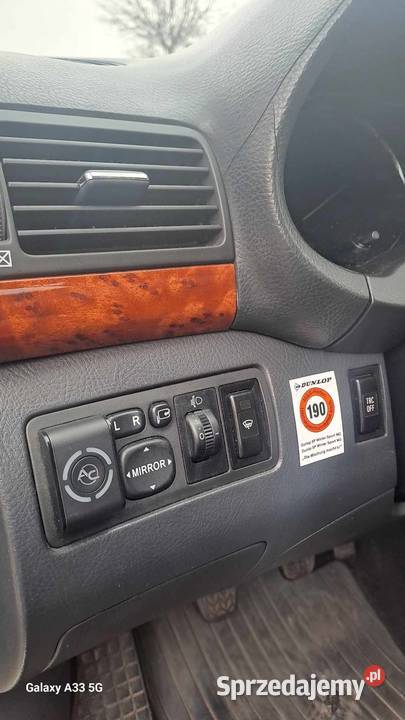 Toyota Avensis 18 lpg 220 przebiegu
