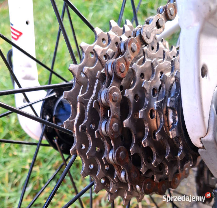 Duży rower szosowy kolarzówka Triban 3 Koła 28 sprzedam