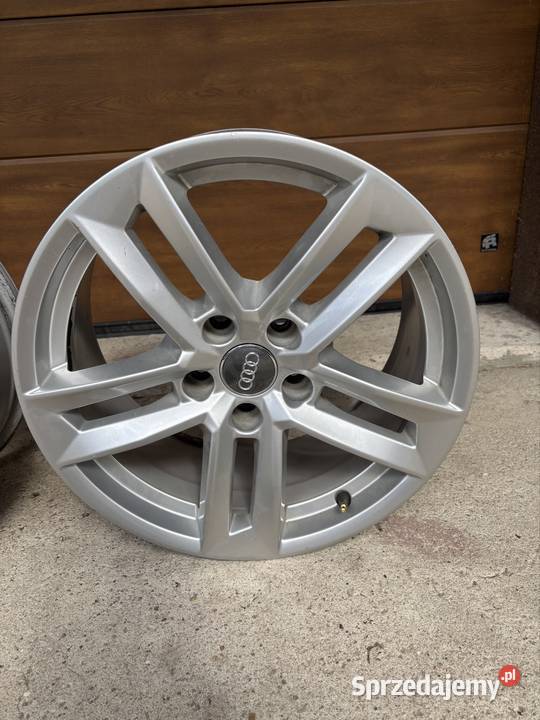 Alufelgi 17 5x112 oryginalne Et 38 Audi a3 a4 a5 Siennica