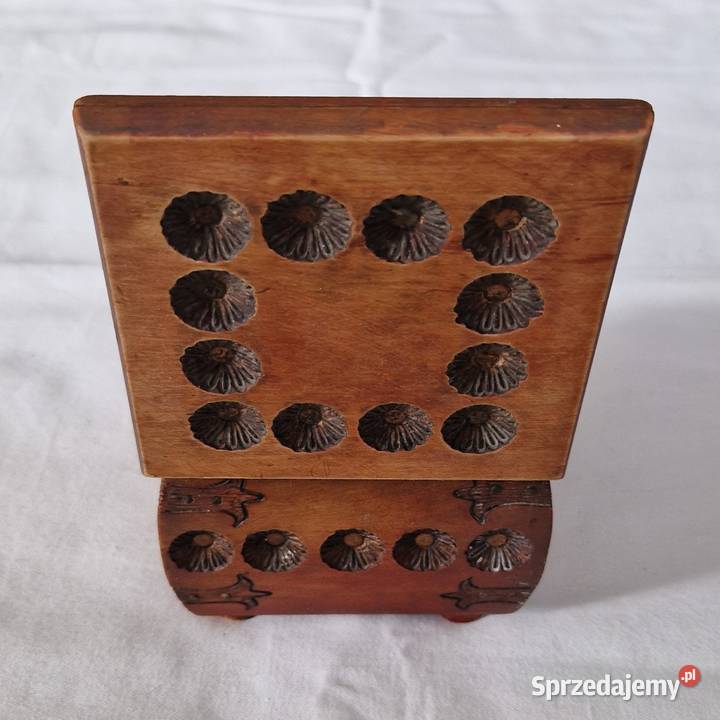 Drewniana ozdobna szkatułka Cepelia rękodzieło mazowieckie Warszawa