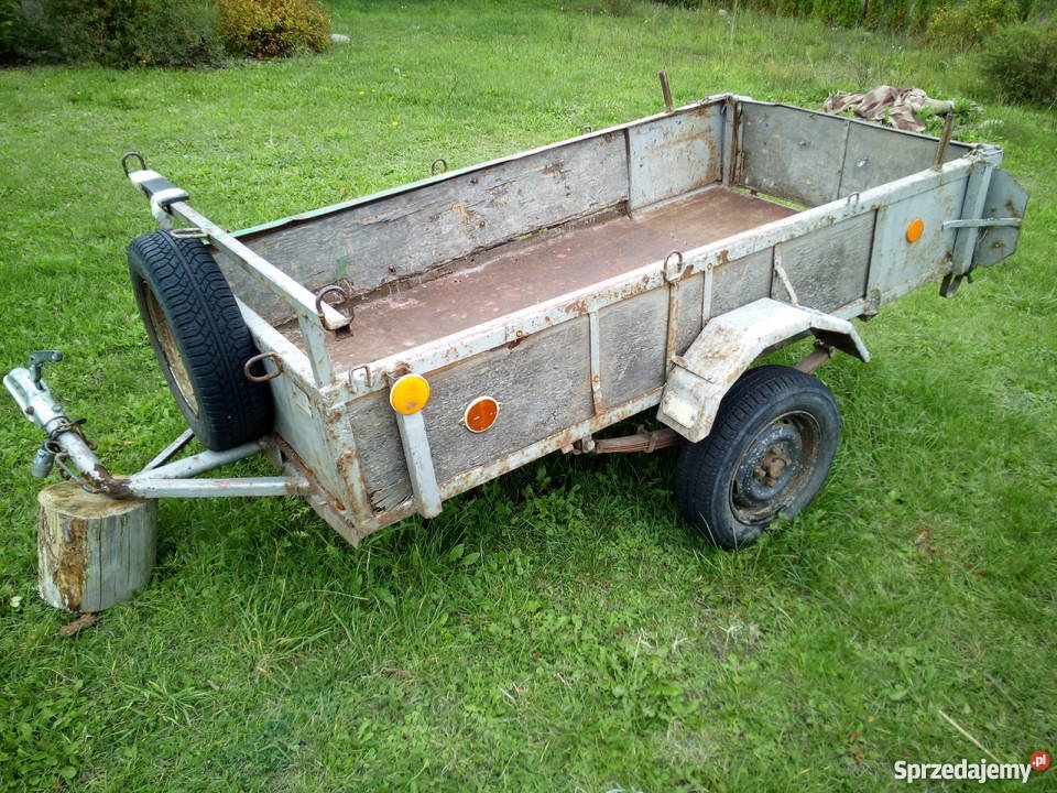 Przyczepka lekka zajerestrowana uszkodzona 1 Chojnice