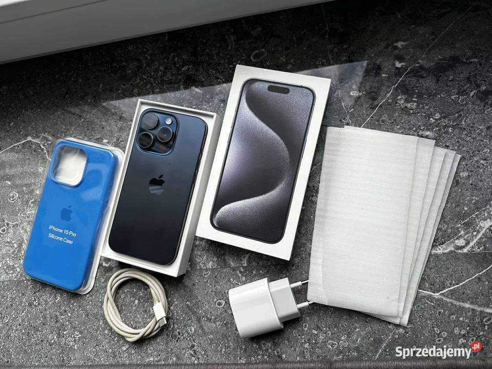 iPhone 15 Pro niebieski Tytan Łańcut