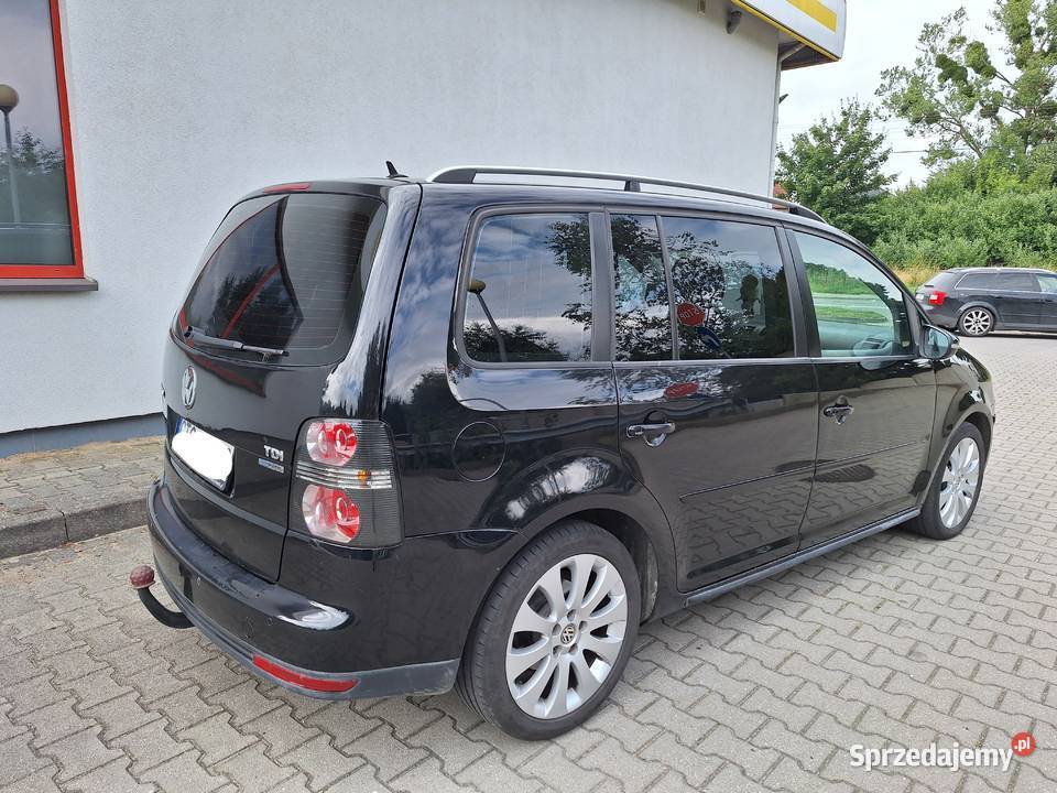 Vw touran 2010 7 osobowy 19 tdi czarny