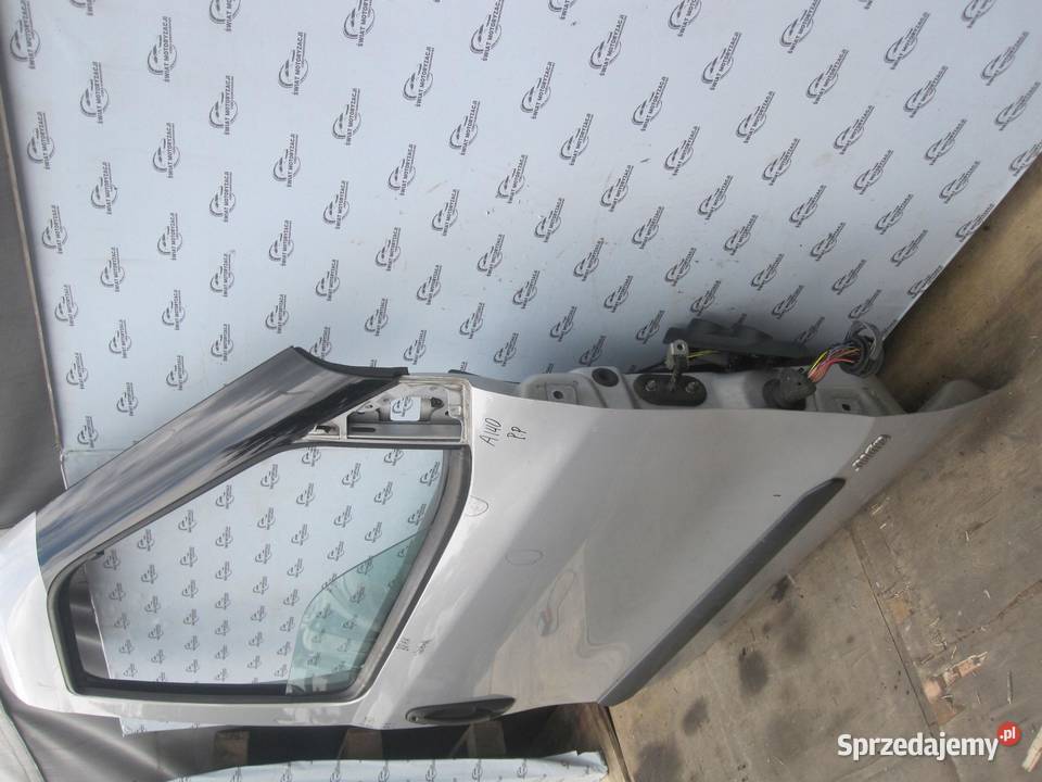 OPEL COMBO D 16r drzwi prawe przód Drzwi