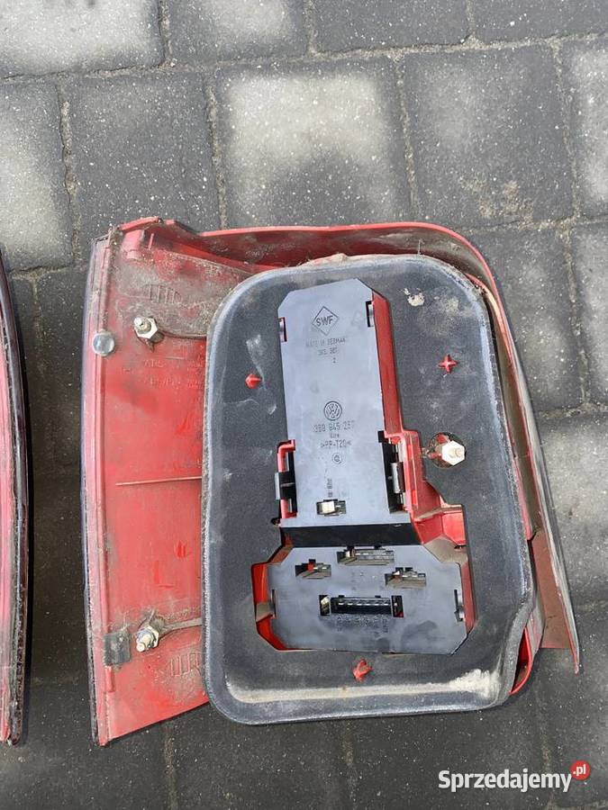 Komplet Lamp Tylnych Prawa i Lewa VW Passat B5 osobowe sprzedam