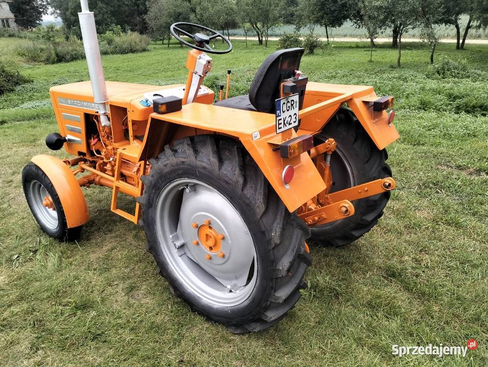 Sprzedam ciągnik rolniczy Napęd 2x4 Okrągła Łąka