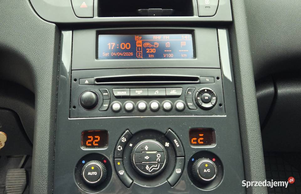 Peugeot 5008 20HDI 150 skórzane fotele 1997cm3 Siercza