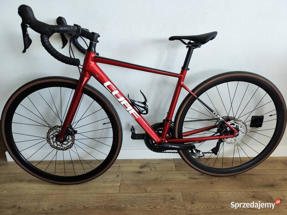 Rower szosowy Cube Attain SL SHIMANO 105