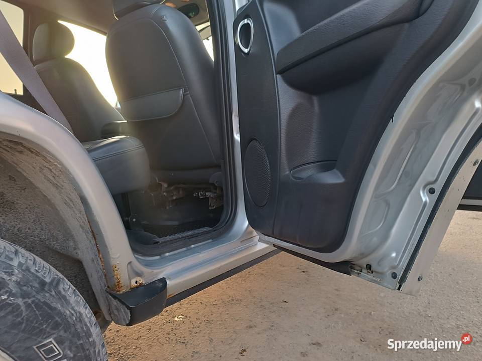 Jeep Cherokee Liberty 37 z gazem fulltime Cherokee Lublin