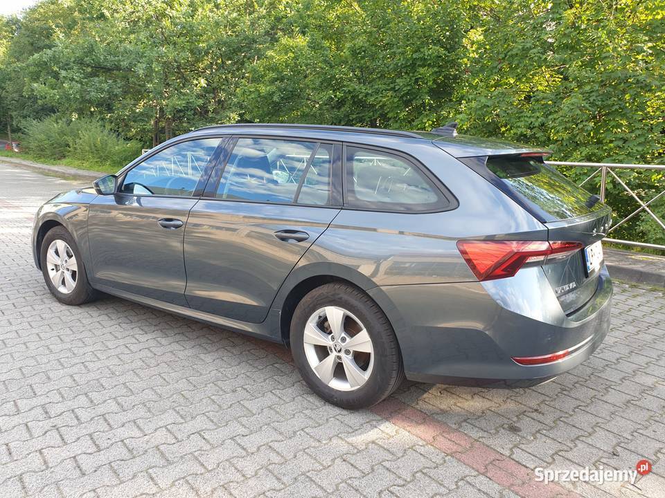 Skoda Octavia 10 TSI eTec 110 MHEV DSG Hybryda