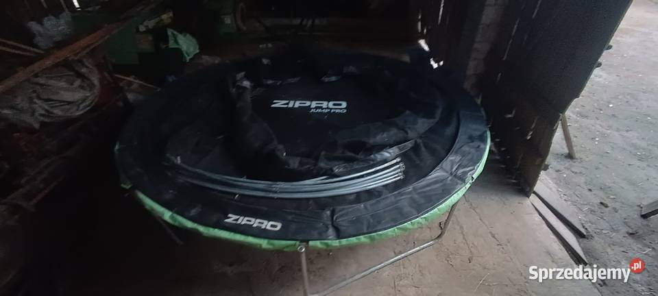 Trampolina 366 do naprawy