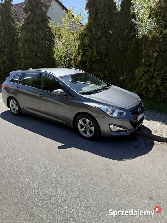 Sprzedam Hyundai i40 z 2014 r 17 CRDI Przebieg manualna