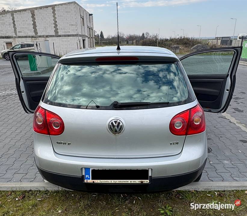 Volkswagen Golf V 19 TDI 2006 r 105 Skoroszyce
