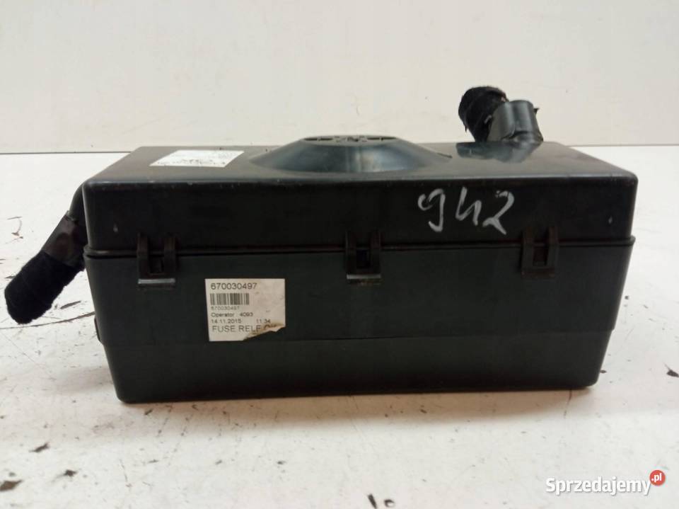 SKRZYNKA BEZPIECZNIKÓW 670030497 30 B 410