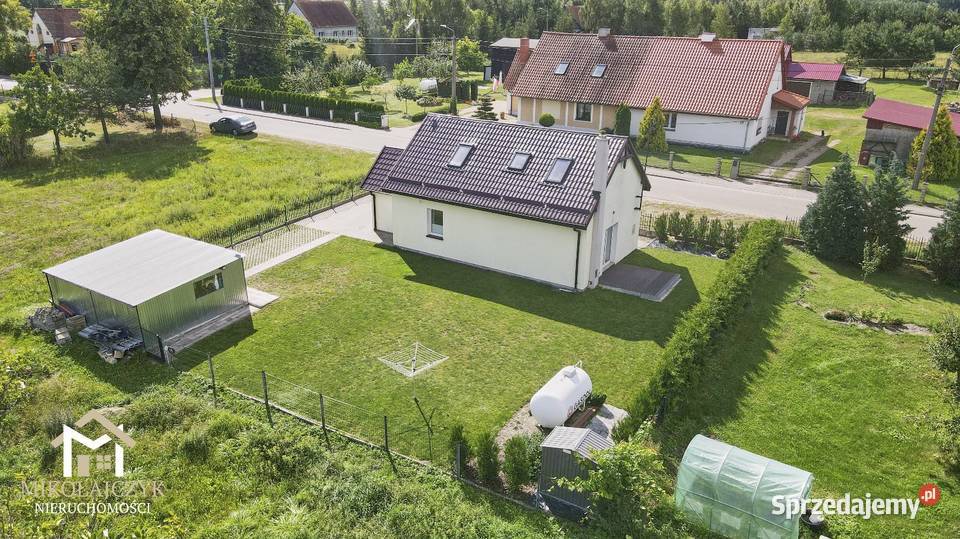 Uroczy dom w Krawczykach 76 m2 do zamieszkania