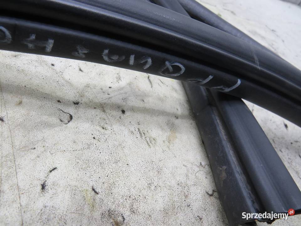 USZCZELKA DRZWI LEWY PRAWY PRZÓD QASHQAI J10 osobowe