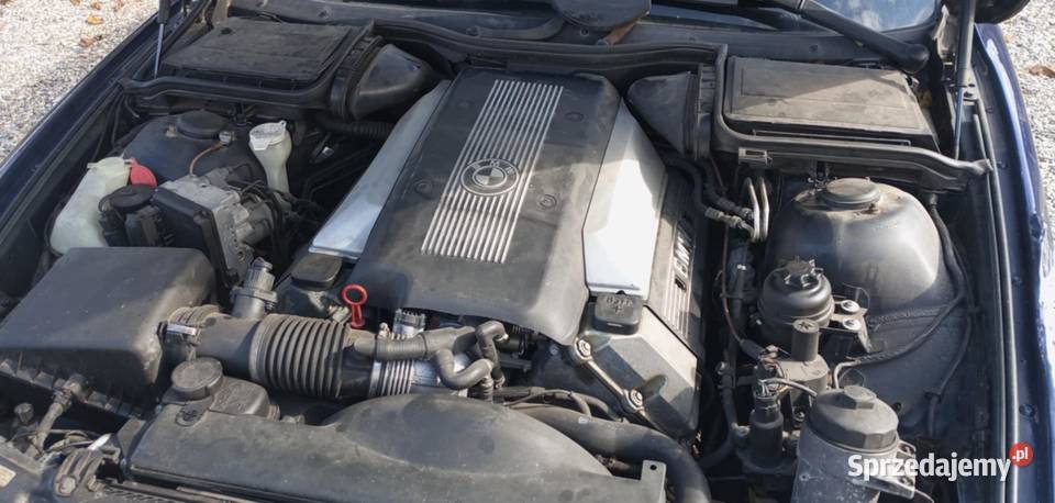 BMW e39 cała na części silnik v8 35 Wielka Wieś