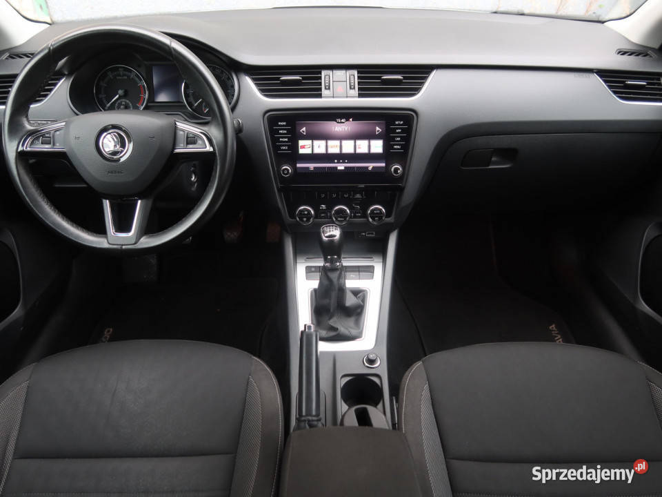 Skoda Octavia 15 TSI Octavia Katowice