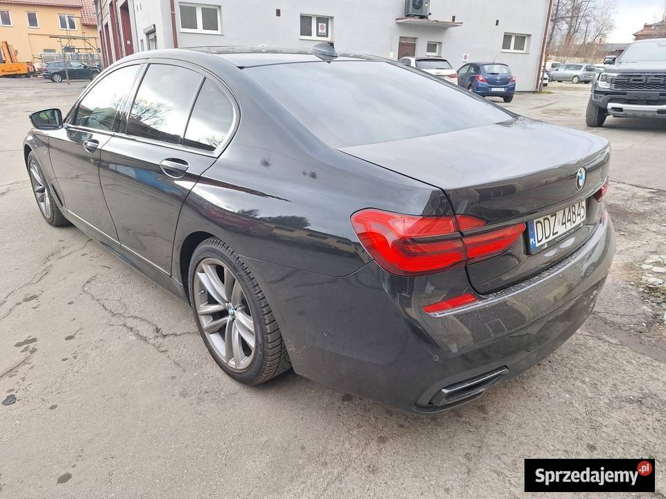 BMW Seria 7 730d xDrive Sport Limuzyna 265 2018r 265KM dolnośląskie Bielawa