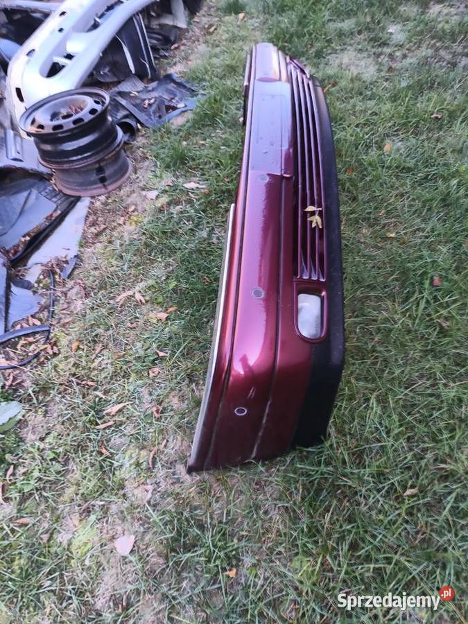 Zderzak przedni Mercedes W210 e klasa ładny osobowe Wołoskowola sprzedam