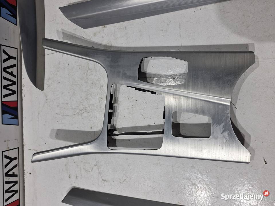 BMW X3 F25 LISTWY DEKORY OZDOBNE ALUMINIUM Osłony i zaślepki