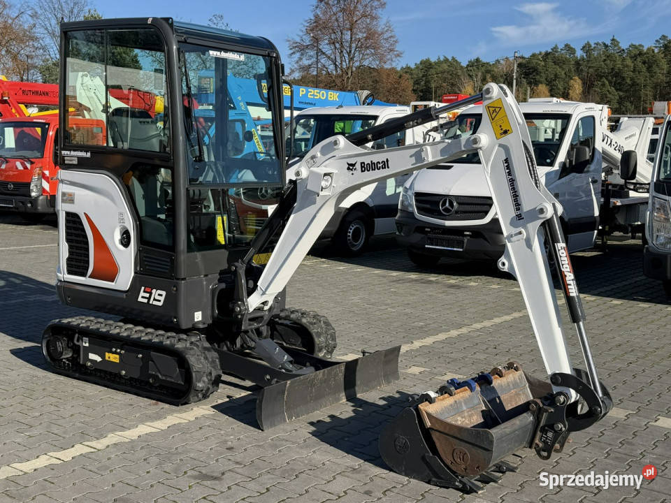 minikoparka Bobcat E19 Komplet Łyżek Mało Koparki Widełki