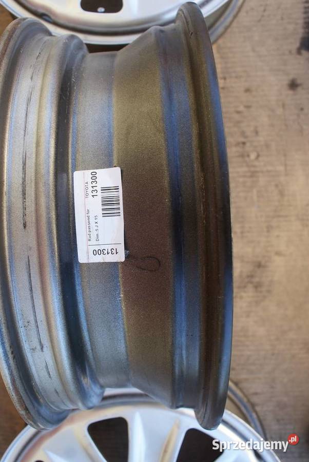 Felgi strukturalne 4x100 x541 5Jx15 ET39 Toyota Rzeszów sprzedam