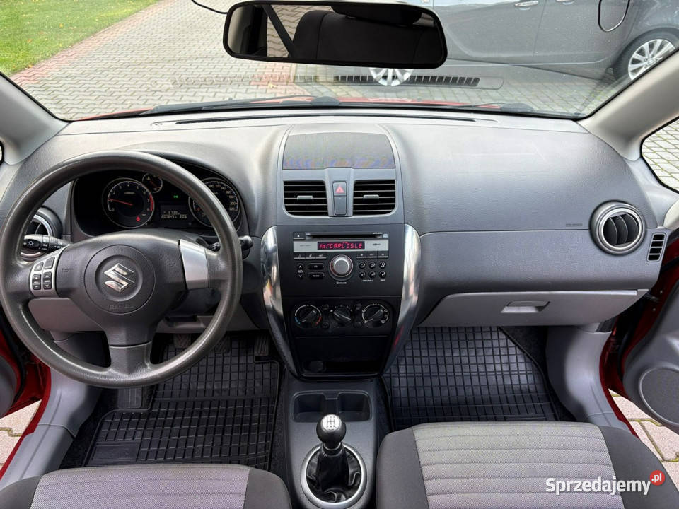 Suzuki SX4 15 benzyna 112 Klimatyzacja Salon SX4 Lipówki