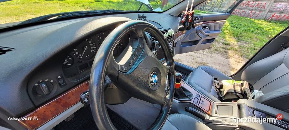 STAN TECHNICZNBMW E39 Touring 30d M57 2003 r autoalarm BMW Łódź