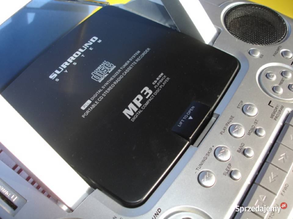 Radiomagnetofon z CD MEDION MD82853