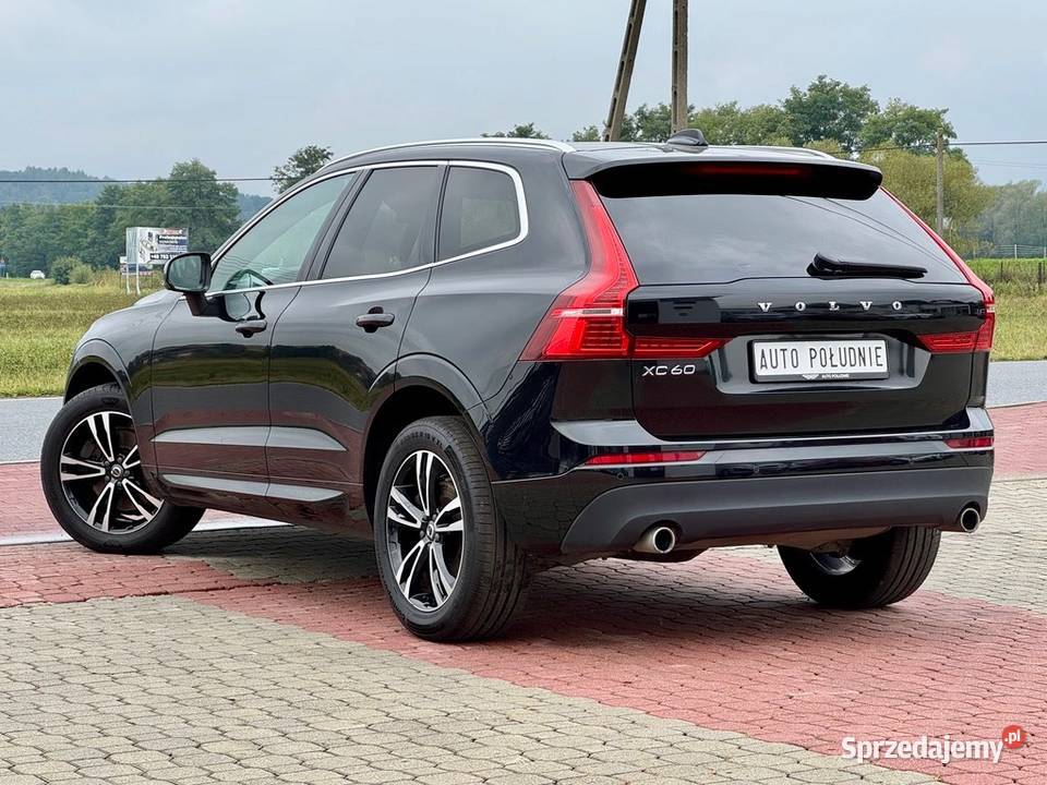 Volvo XC60 20d D3 150 2019r elegancki z manualna małopolskie