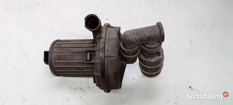 POMPA POWIETRZA WTÓRNEGO AUDI A3 32 022959253 Recyrkulacja spalin EGR Części samochodowe Przystajń sprzedam