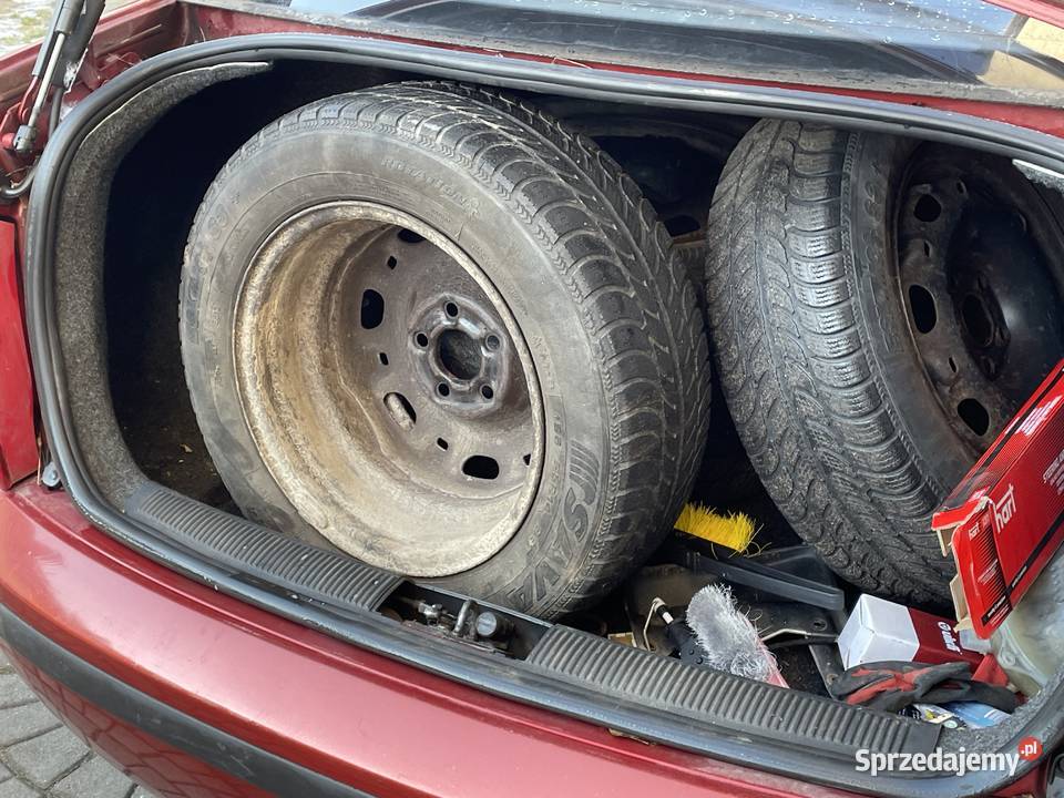 Skoda Fabia Sedan 14 MPI 60 benzyna 188000 4/5 Będzin