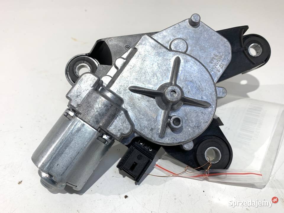 SILNIK WYCIERACZEK TYŁ OPEL CROSSLAND 0390205115 osobowe Silniki wycieraczek