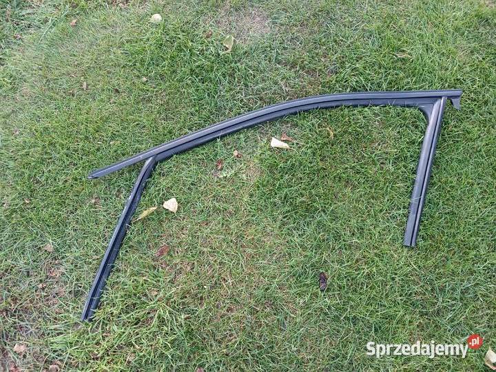 Uszczelka ramy drzwi A3 8V Sportback 8V4837440 wielkopolskie Turek sprzedam