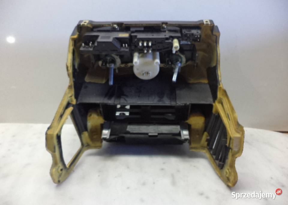 Konsola środkowa Mercedes 190 W201 Aleksandrów Łódzki